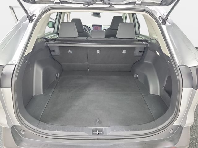 Certified 2025 Toyota RAV4 XLE AWD/4WD image 31