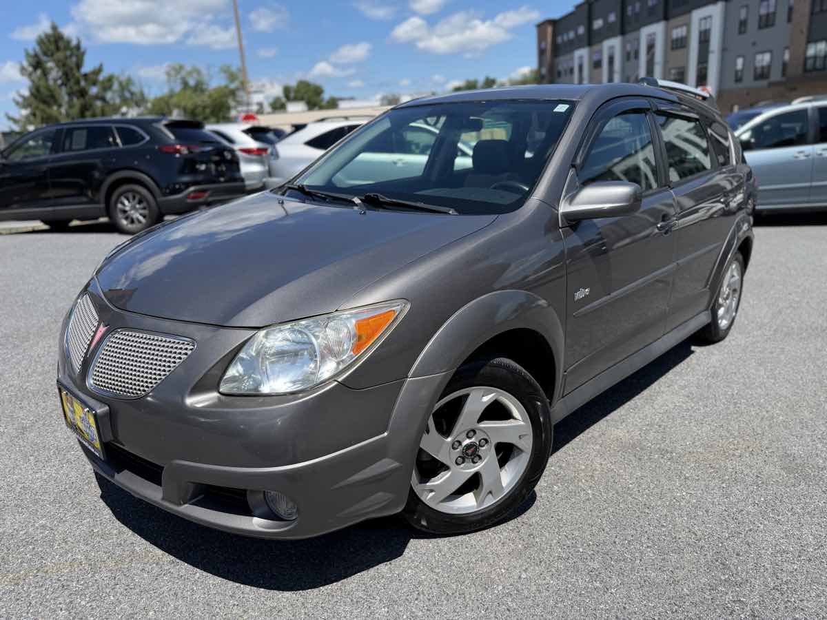 Used 2008 Pontiac Vibe w/ Preferred Package FWD image 3