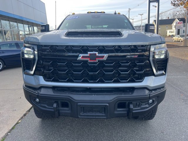 Used 2024 Chevrolet Silverado 2500 ZR2 w/ ZR2 Bison Edition image 7