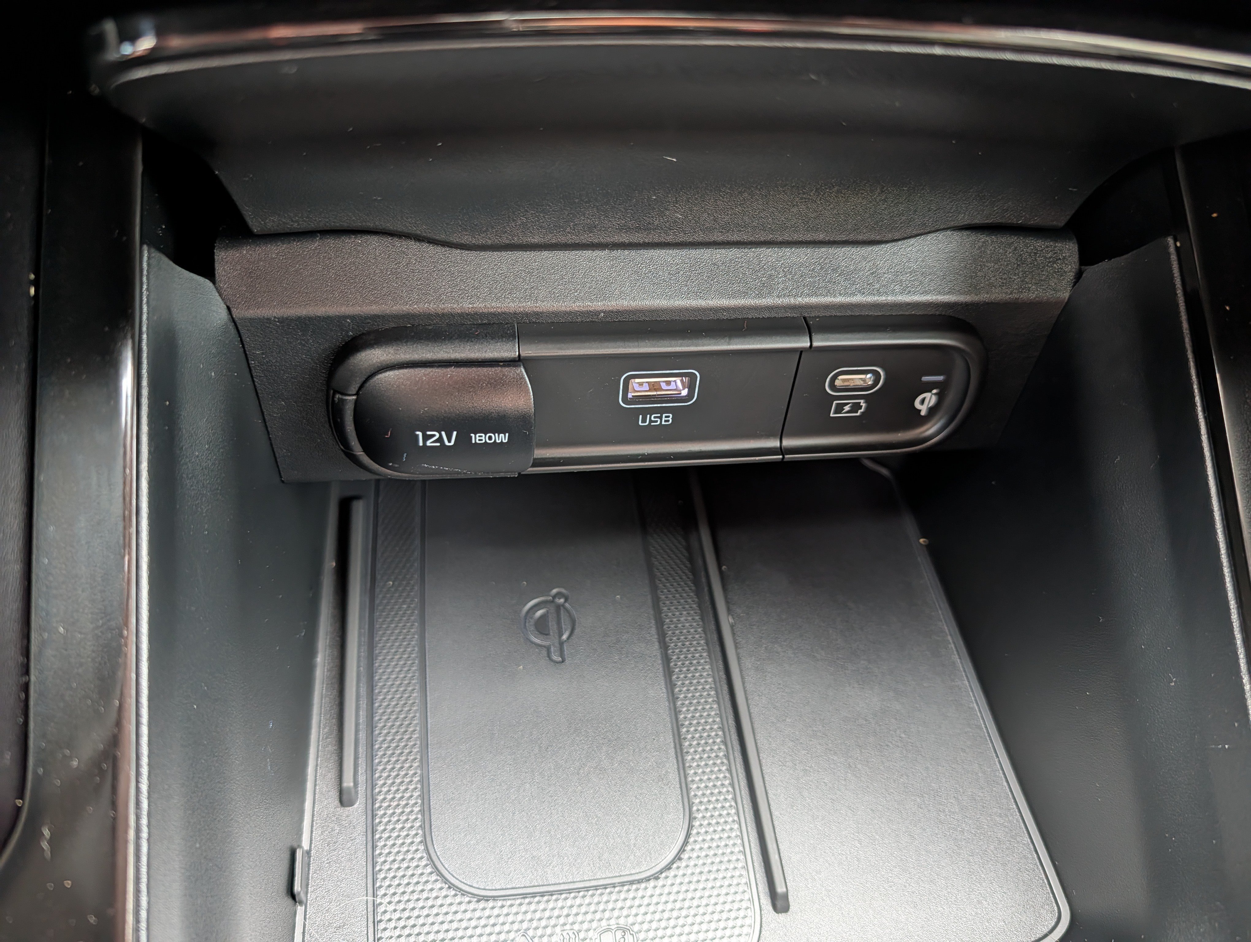 Certified 2024 Kia Telluride S w/ S Sunroof Package AWD/4WD image 33