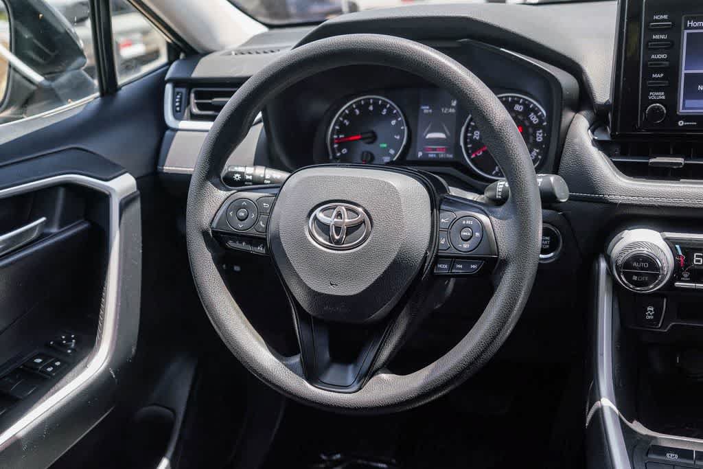 Used 2020 Toyota RAV4 XLE w/ Carpet Mat Package FWD image 14