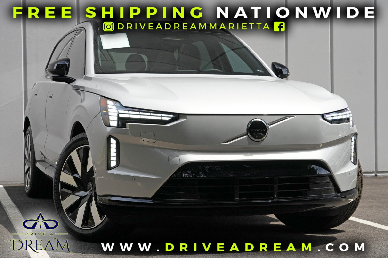 Used 2025 Volvo EX90 Ultra AWD/4WD image 2