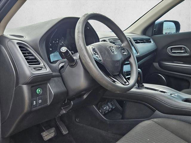 Used 2016 Honda HR-V EX image 10