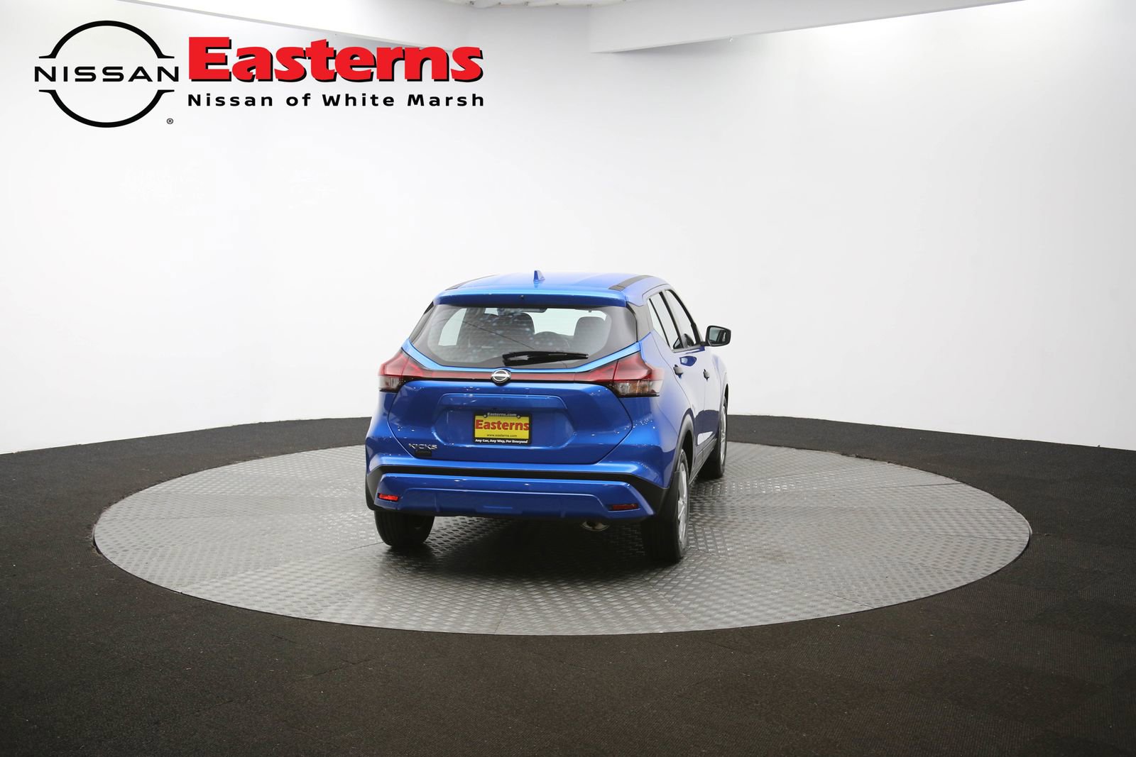 Used 2024 Nissan Kicks S image 64