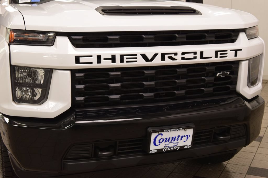 Used 2023 Chevrolet Silverado 2500 Custom w/ Custom Value Package AWD/4WD image 13