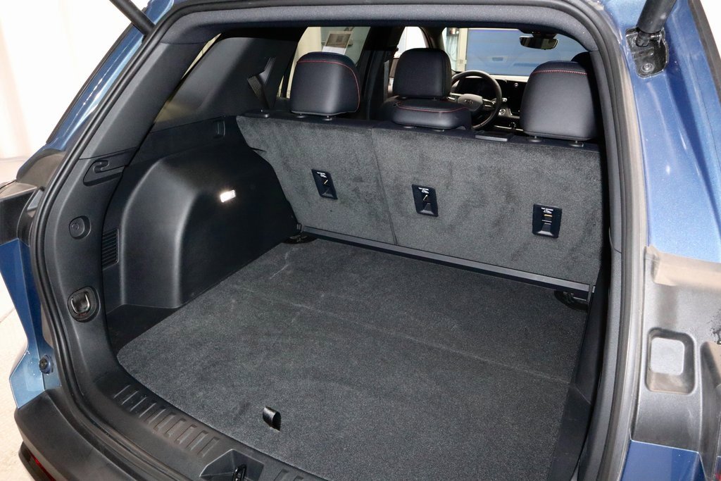 Used 2025 Chevrolet Equinox RS w/ Safety and Technology Package image 14