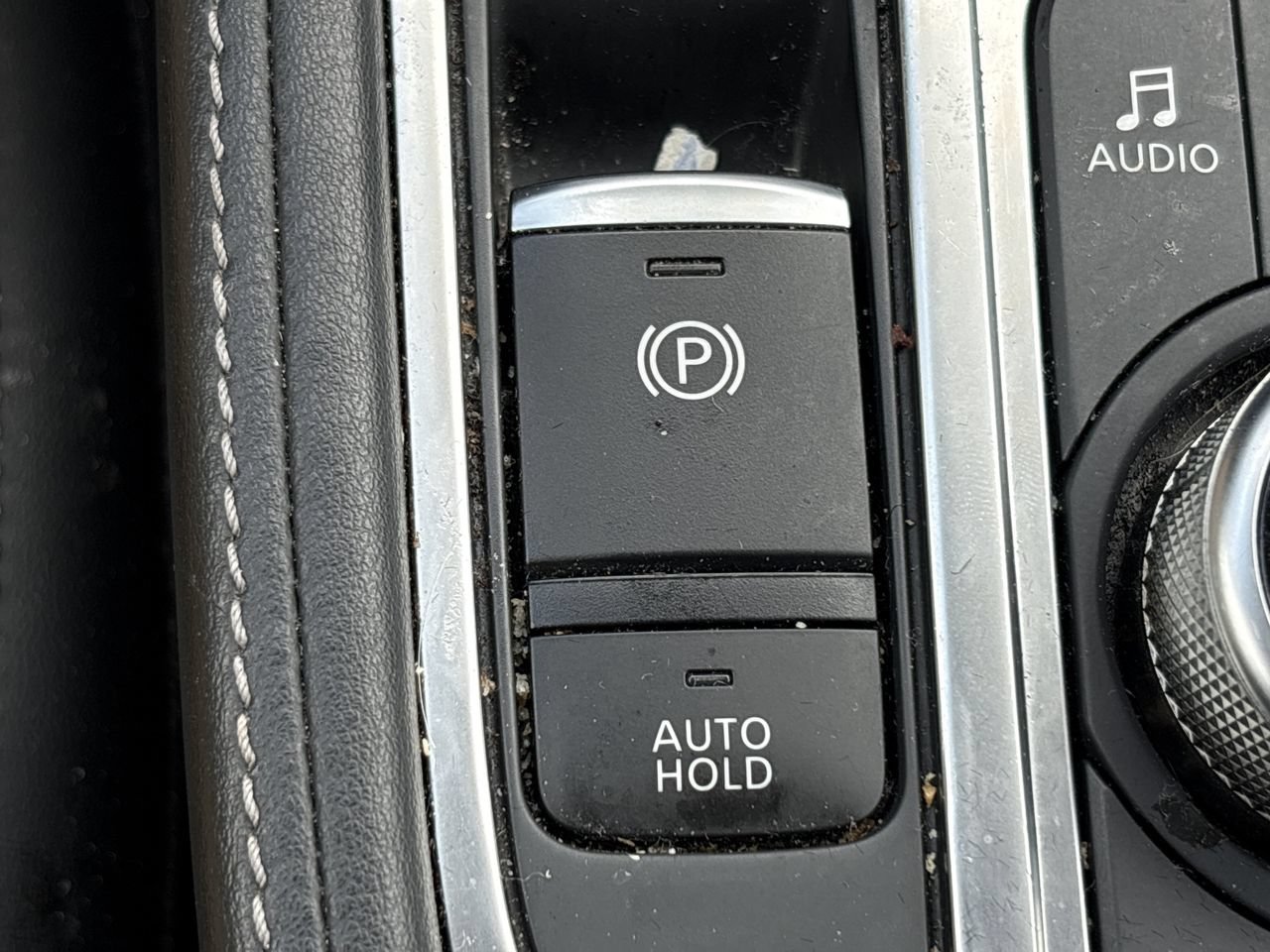 Used 2023 INFINITI QX60 Luxe w/ Cargo Package AWD/4WD image 10