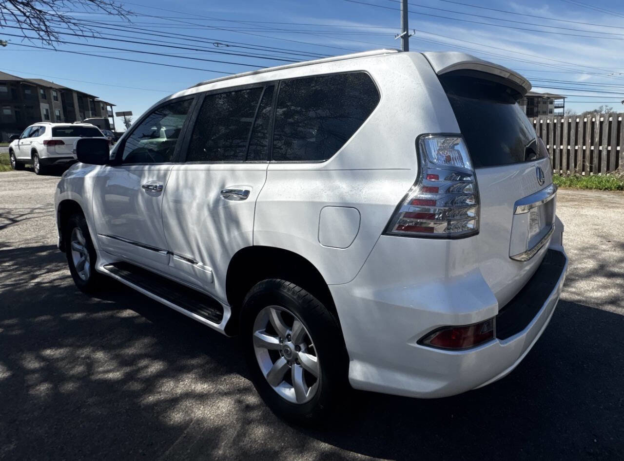 Used 2014 Lexus GX 460 image 8