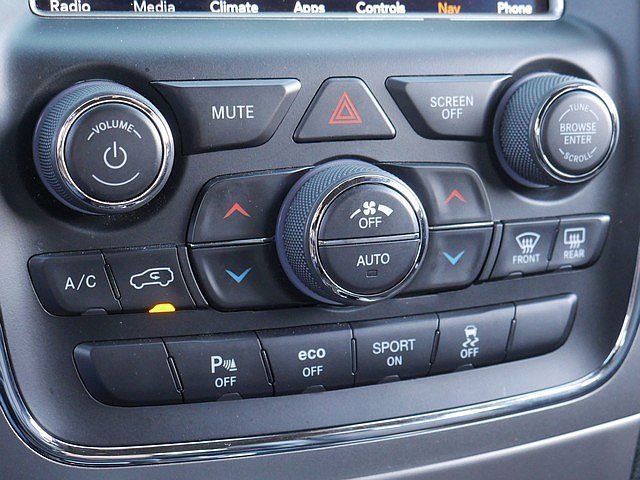Used 2018 Jeep Grand Cherokee Trailhawk w/ Trailhawk Luxury Group AWD/4WD image 44