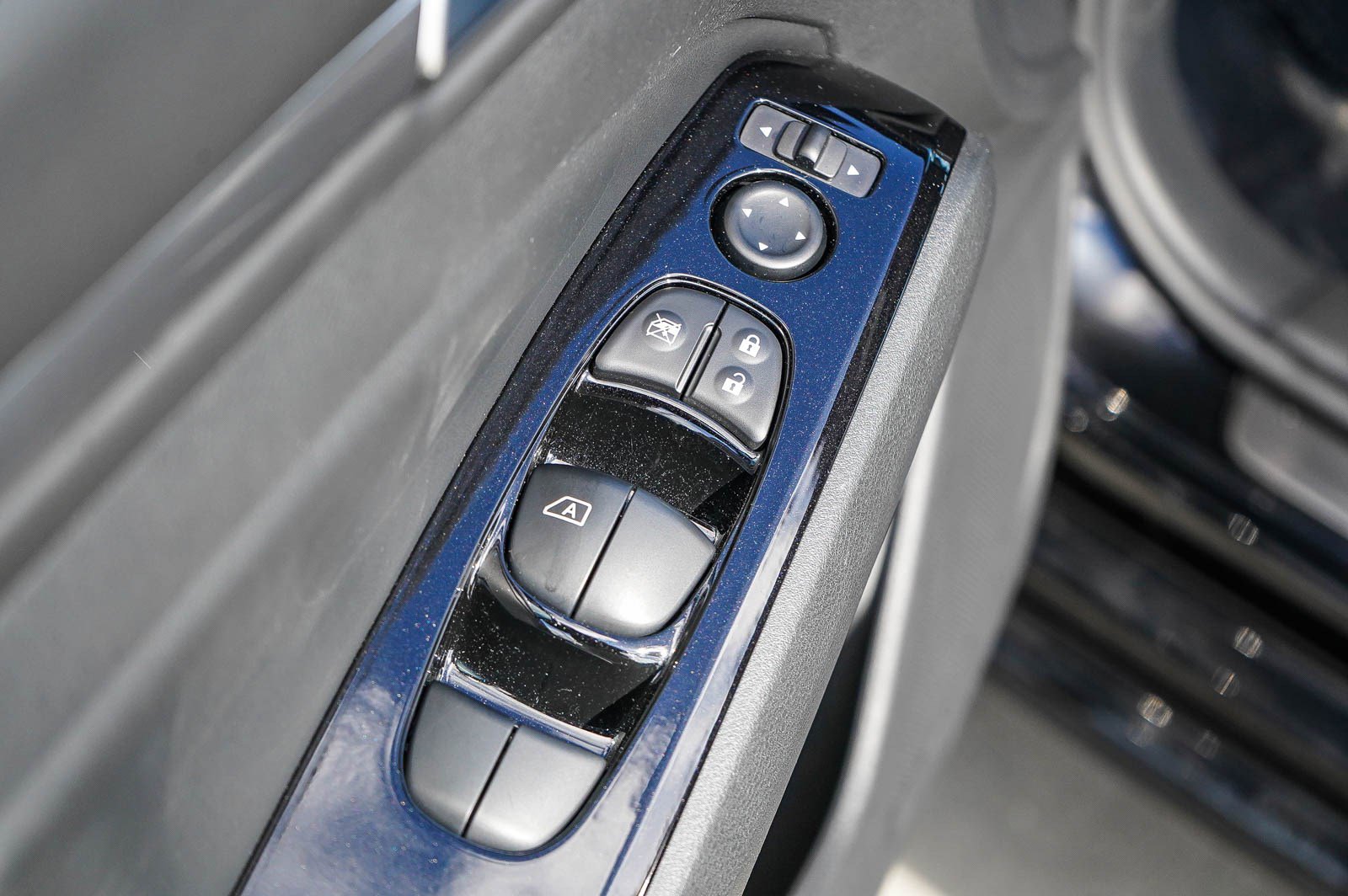 Used 2024 Nissan Altima 2.5 SL image 21