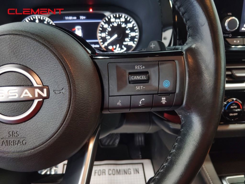 Used 2022 Nissan Pathfinder SV image 12