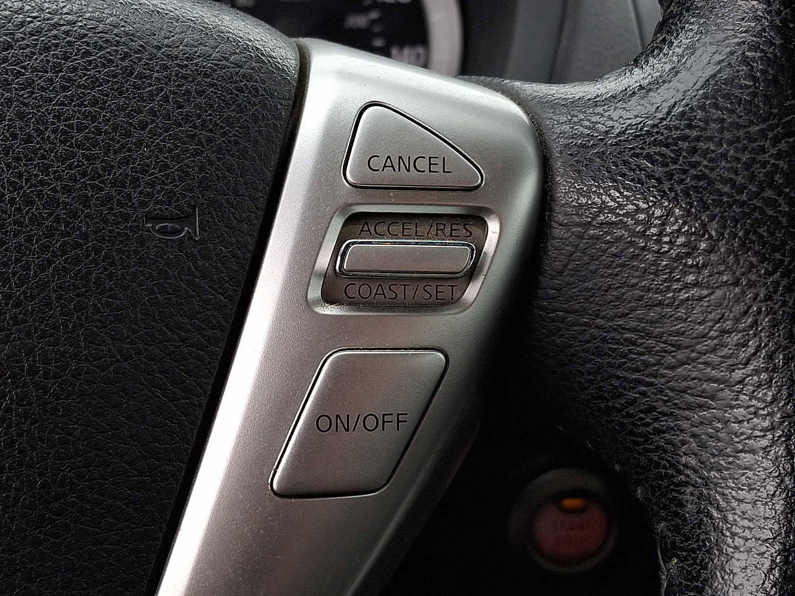 Used 2015 Nissan Sentra SV FWD image 18