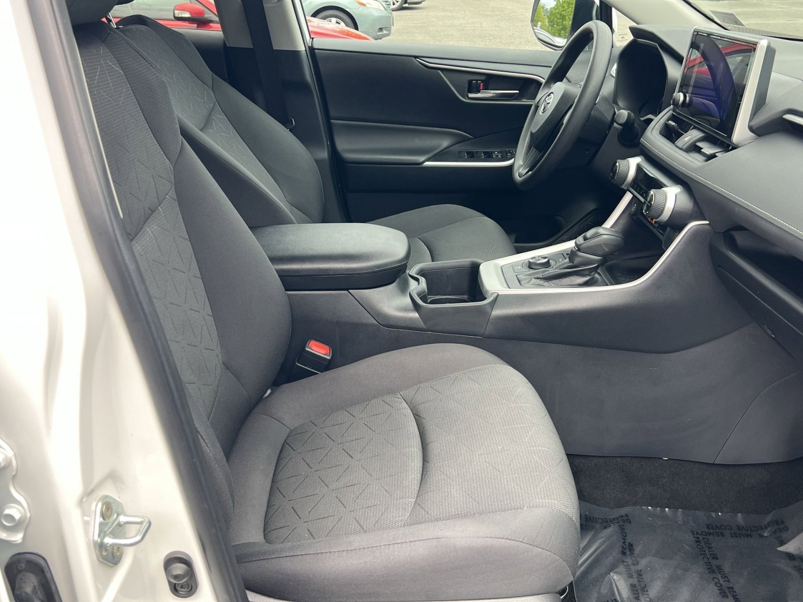 Used 2024 Toyota RAV4 XLE w/ Convenience Package AWD/4WD image 28