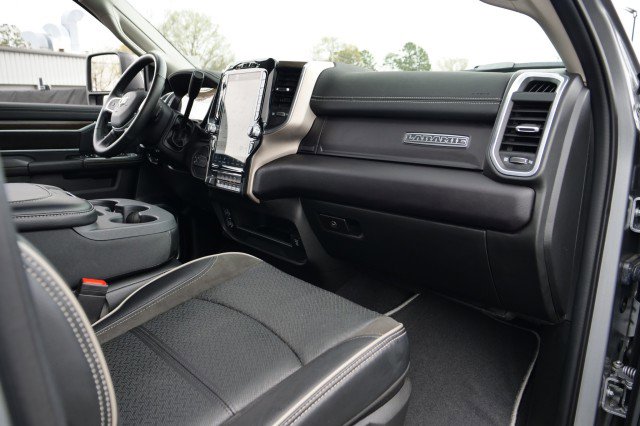 Used 2024 RAM 5500 Laramie image 49