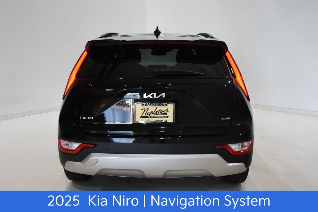 Certified 2025 Kia Niro EX FWD image 6