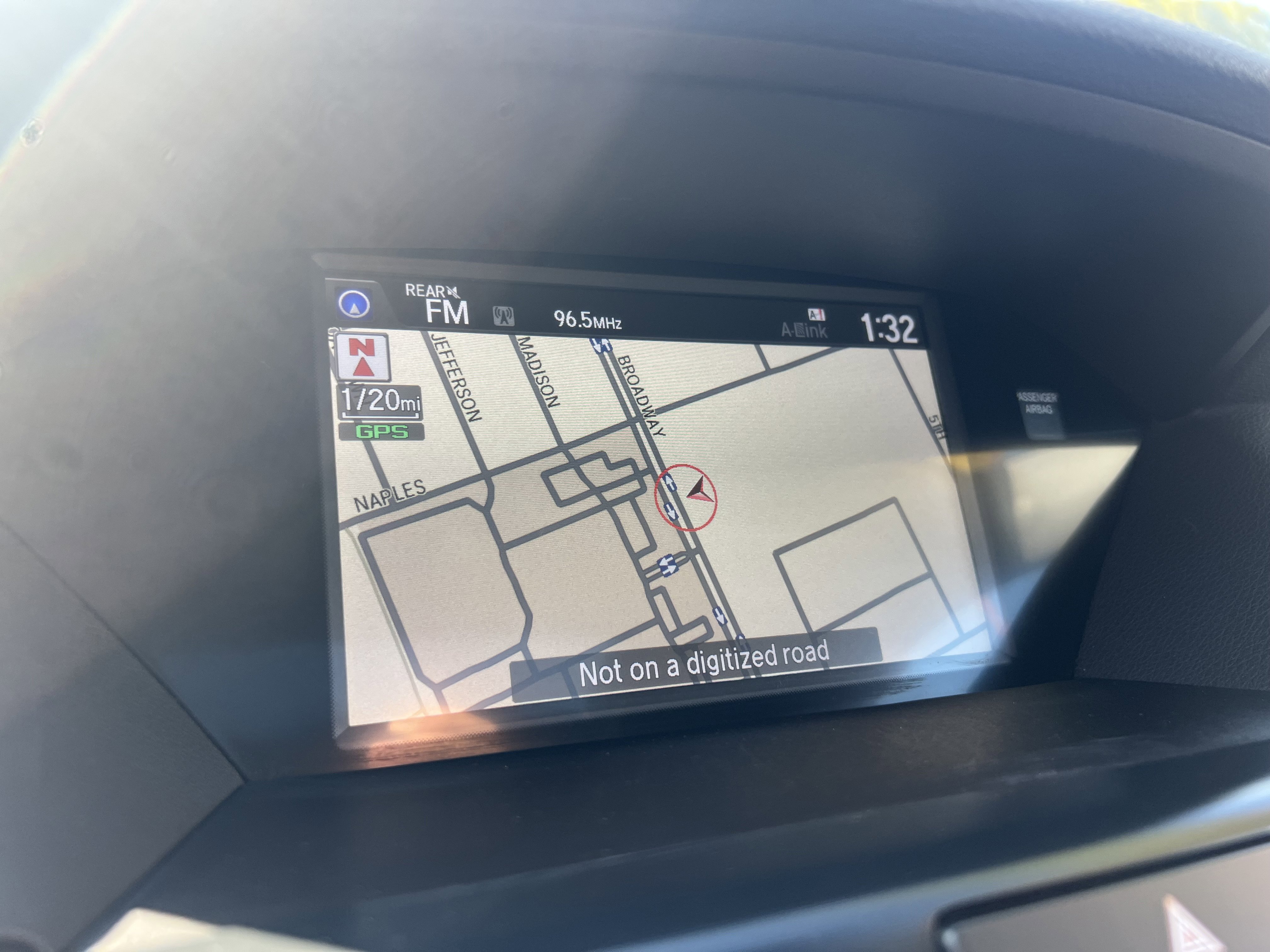 Used 2017 Acura MDX SH-AWD image 30