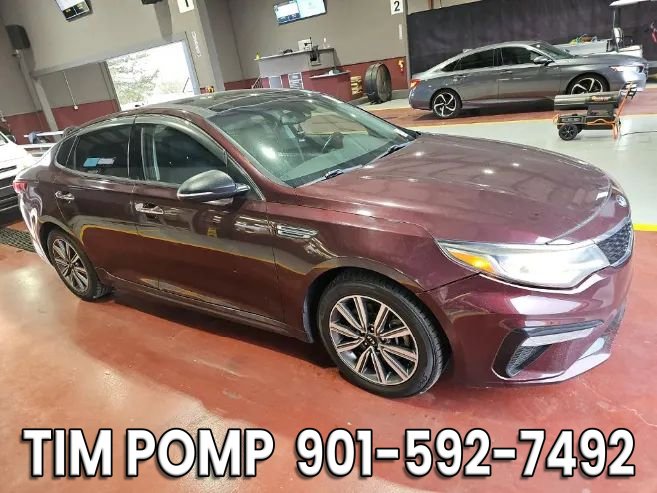 Used 2019 Kia Optima EX w/ EX Premium Package image 2