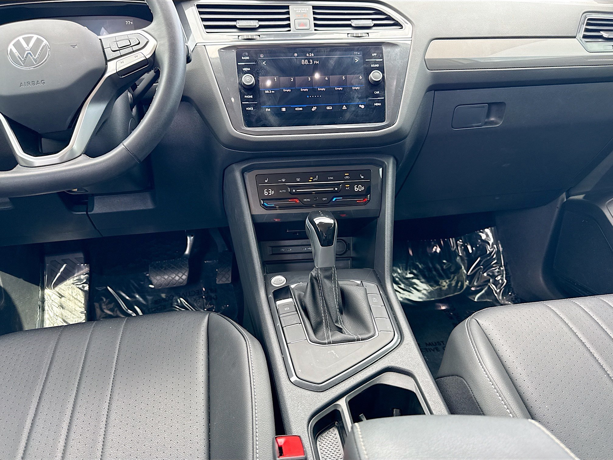 Used 2024 Volkswagen Tiguan SE FWD image 19