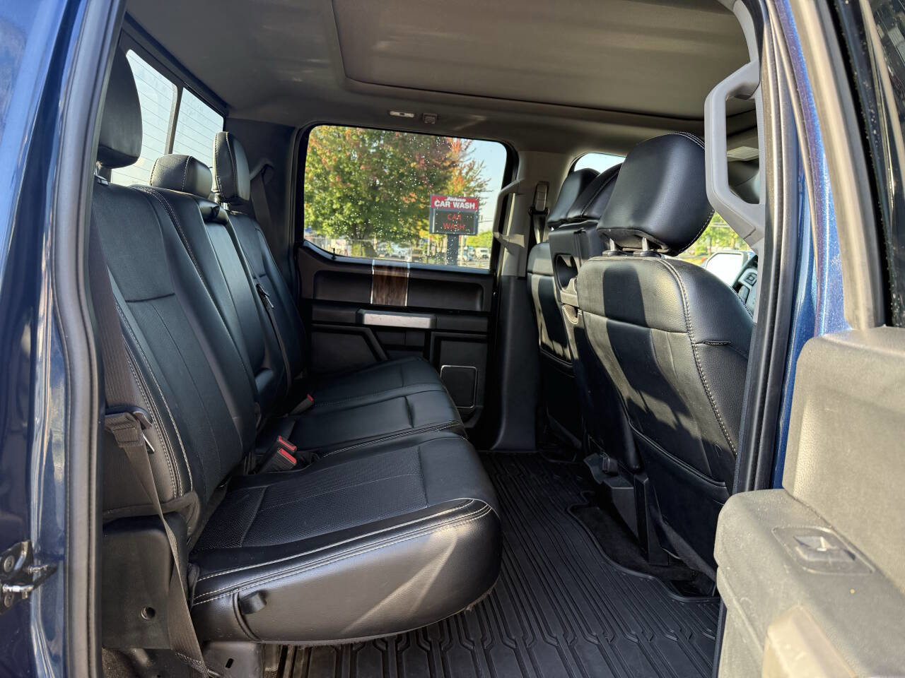 Used 2019 Ford F150 Lariat image 6