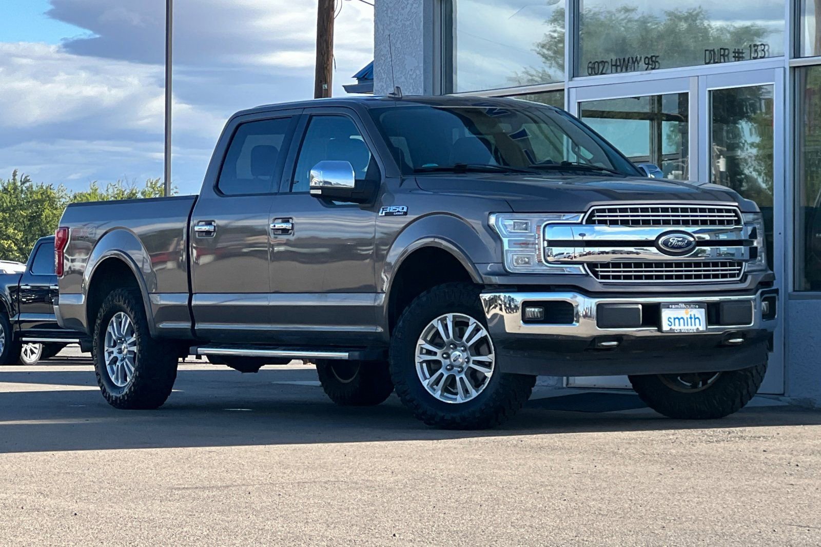 Used 2018 Ford F150 Lariat w/ Equipment Group 502A Luxury image 2