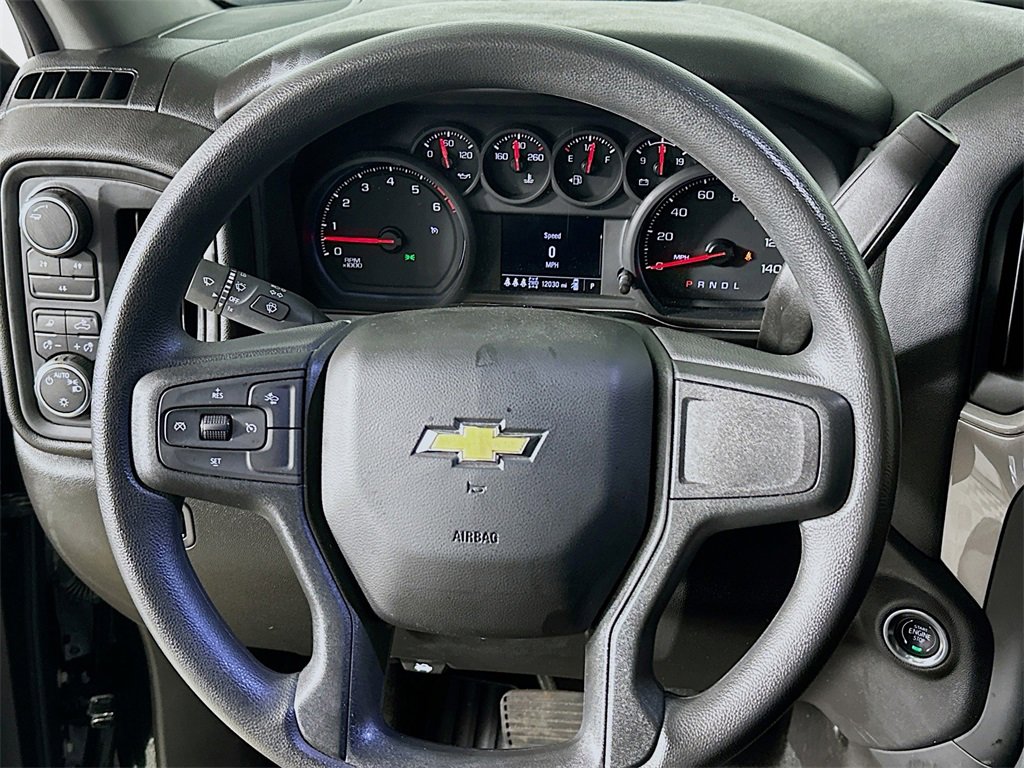 Used 2025 Chevrolet Silverado 2500 Custom w/ Custom Value Package image 18