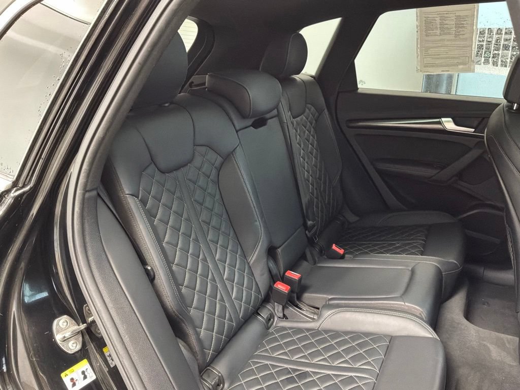 Used 2019 Audi SQ5 Prestige w/ Prestige Package AWD/4WD image 25