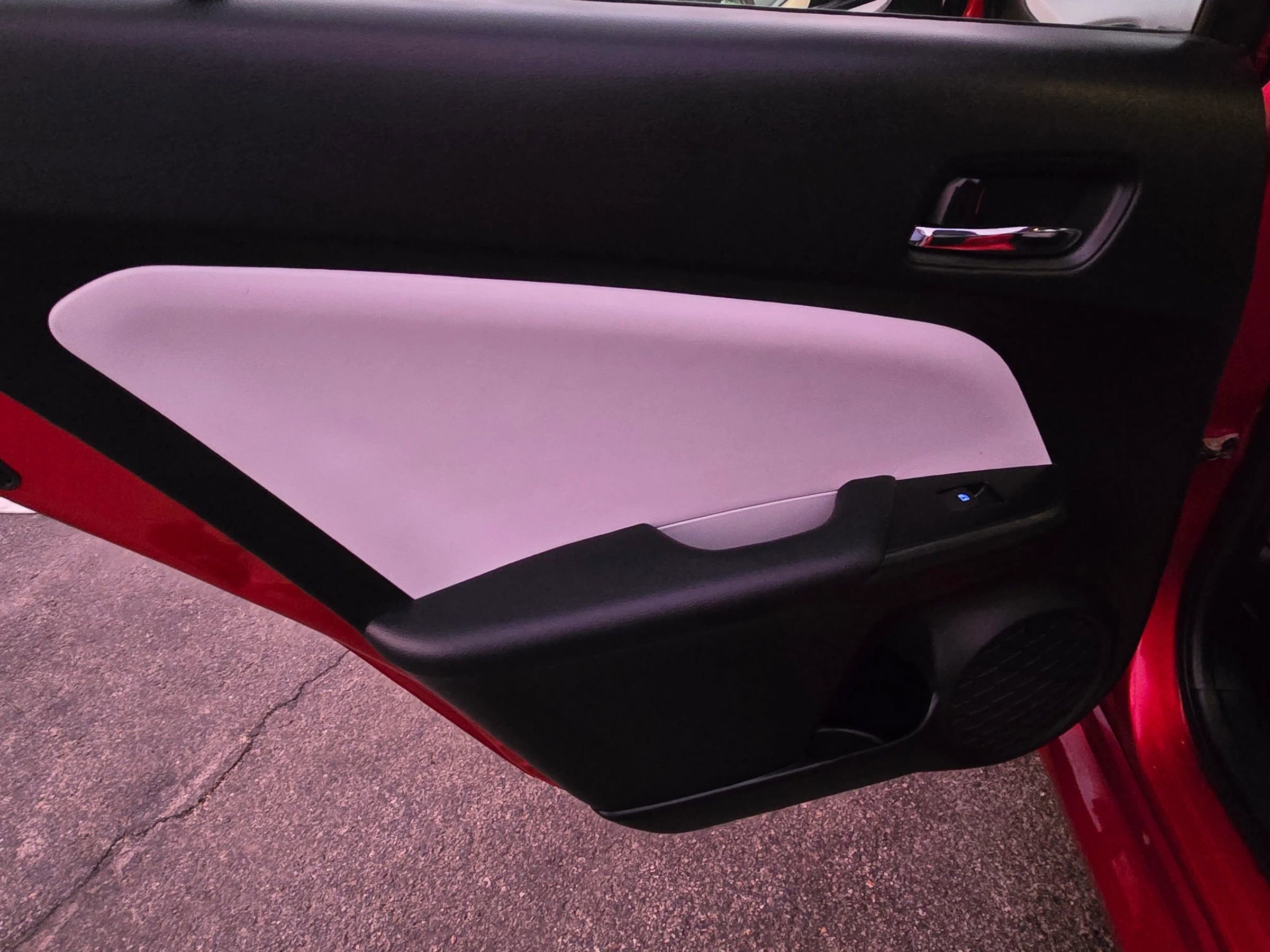 Used 2017 Toyota Prius Three image 49