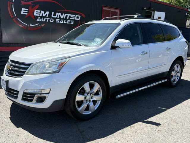 Used 2016 Chevrolet Traverse LTZ w/ LPO, 'HIT The Road' Package AWD/4WD image 2