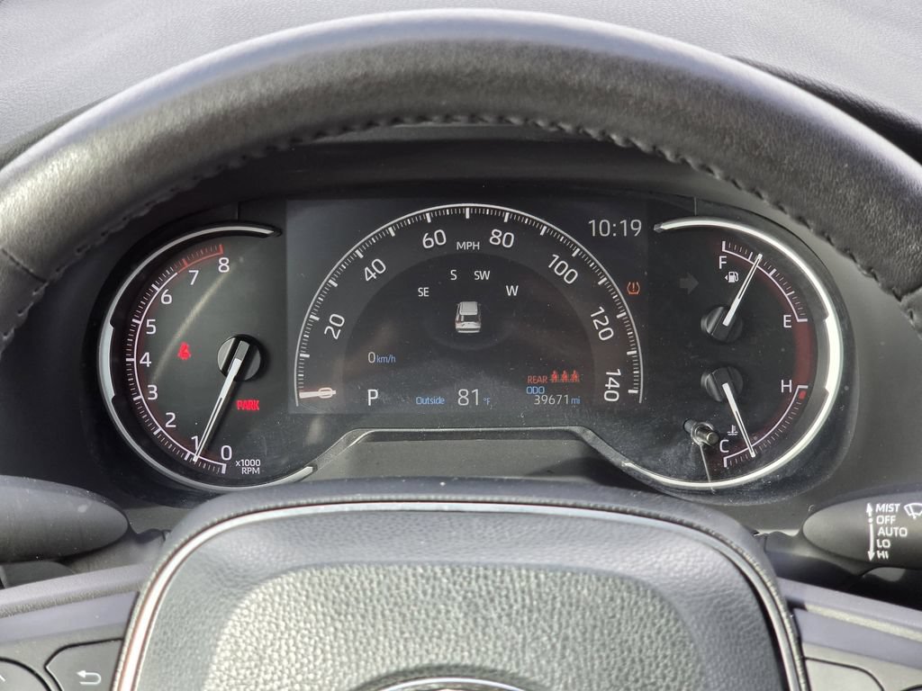 Used 2025 Toyota RAV4 XLE w/ Weather Package FWD image 16