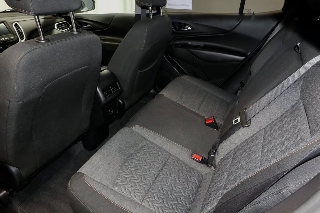 Used 2022 Chevrolet Equinox LT w/ Driver Convenience Package image 22