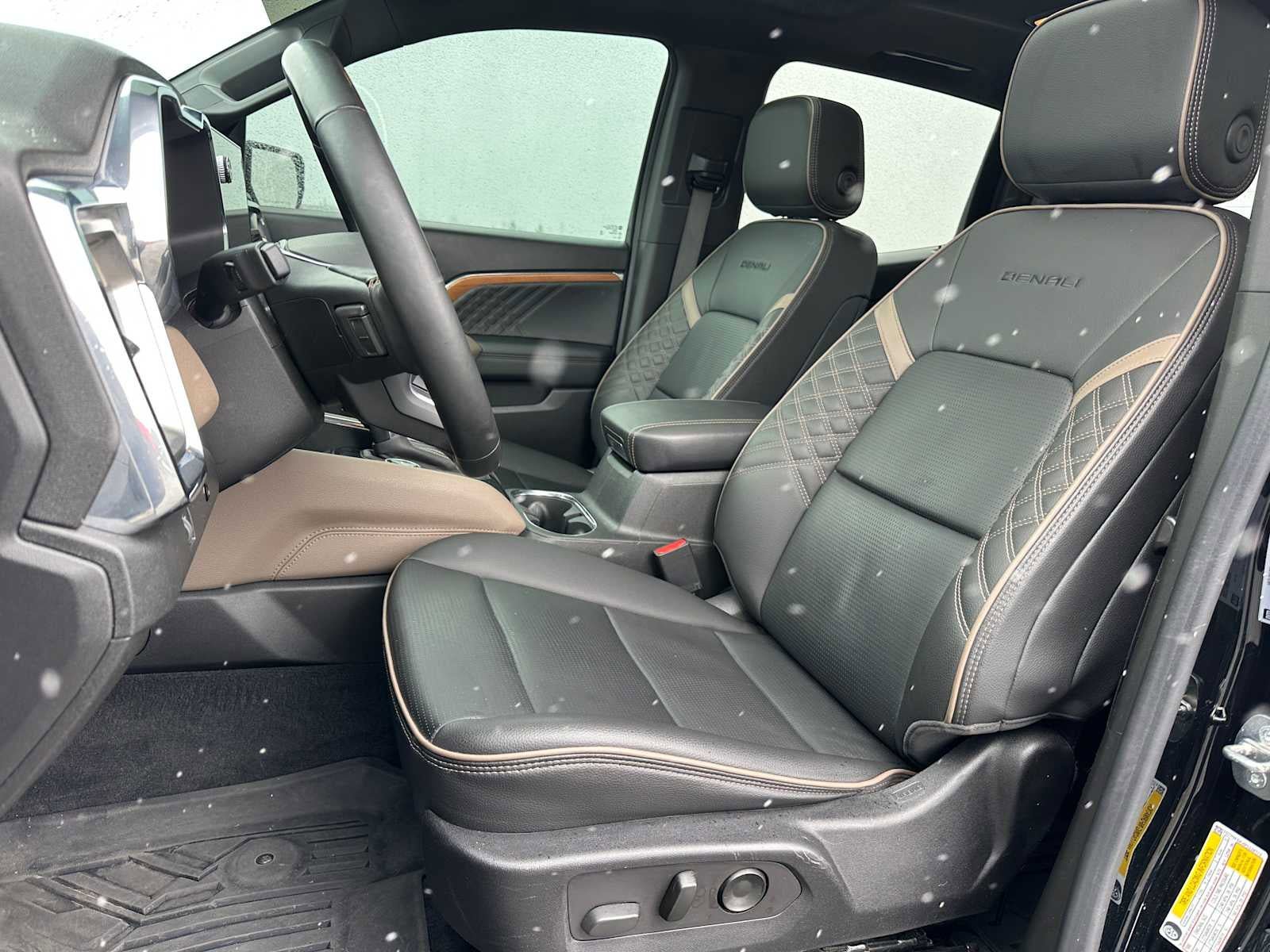 Used 2023 GMC Canyon Denali AWD/4WD image 21