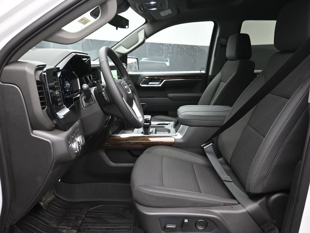 New 2026 GMC Sierra 1500 Elevation image 13