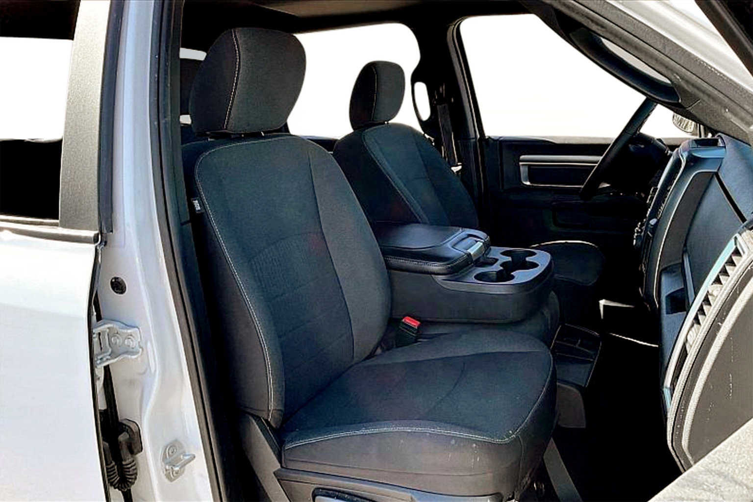 Used 2024 RAM 1500 Classic Warlock image 7