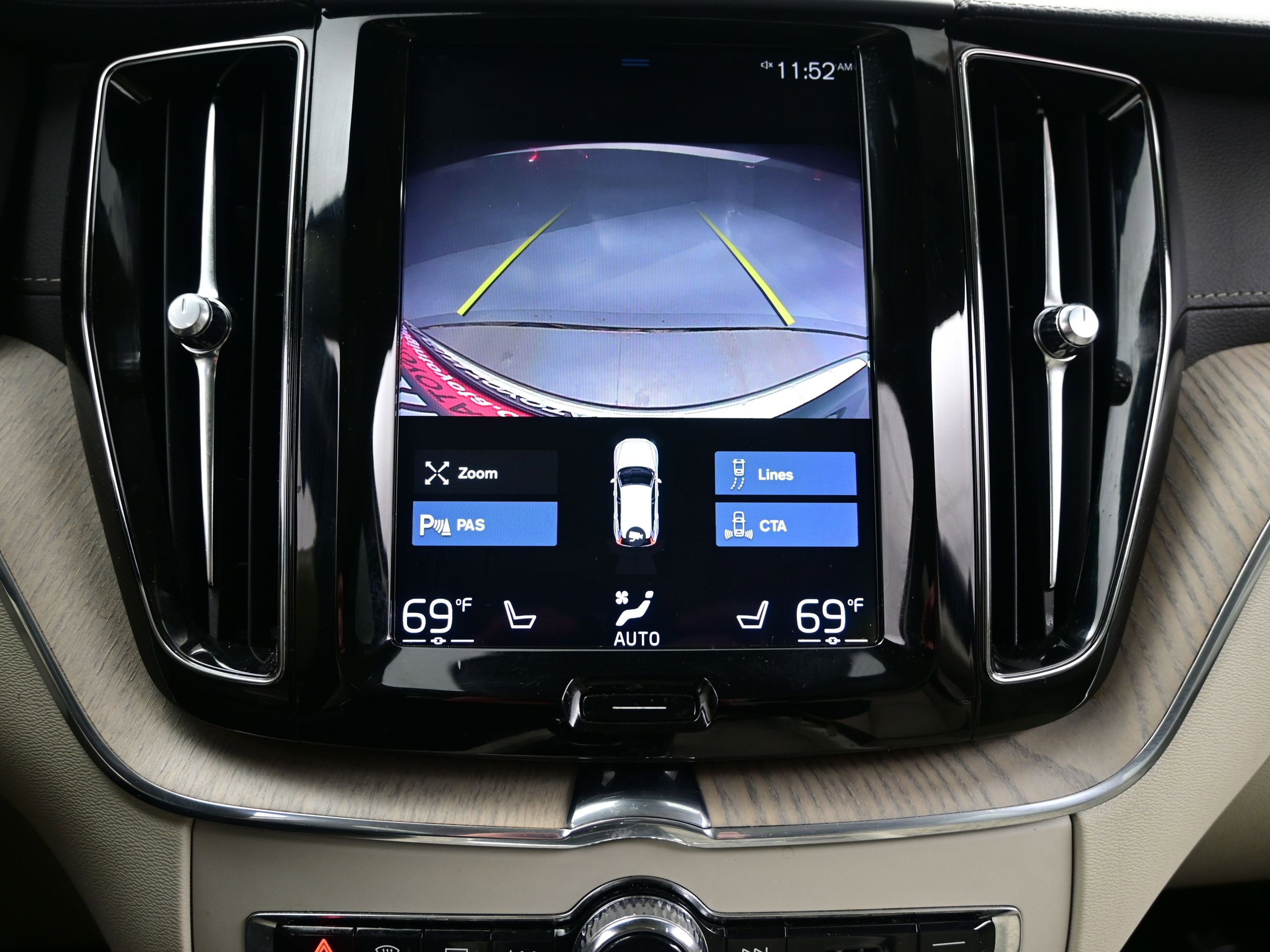 Used 2020 Volvo XC60 T5 Inscription w/ Protection Package Premier image 20