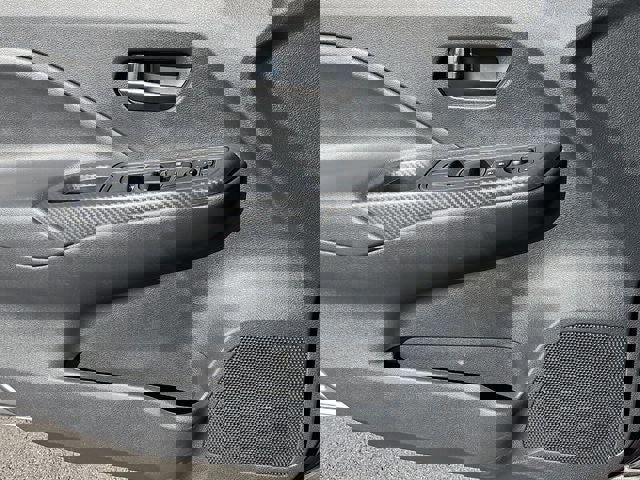 Used 2025 Nissan Versa S image 33