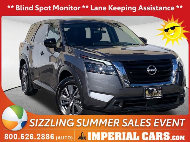 Used 2025 Nissan Pathfinder S