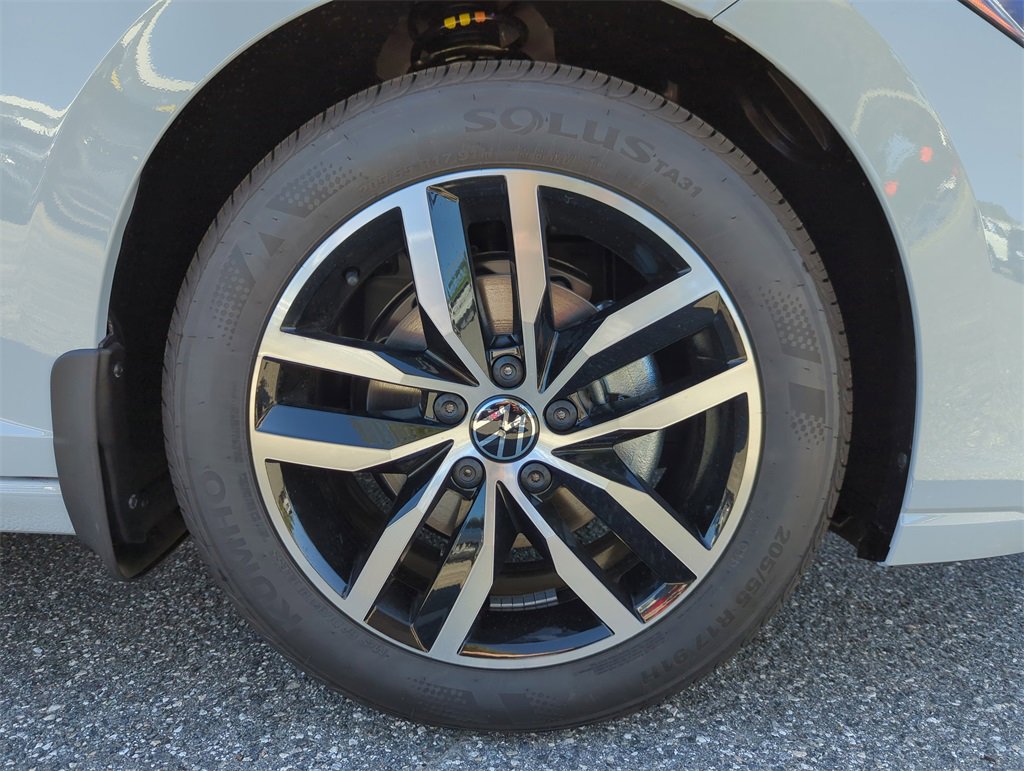 New 2026 Volkswagen Jetta SE image 42