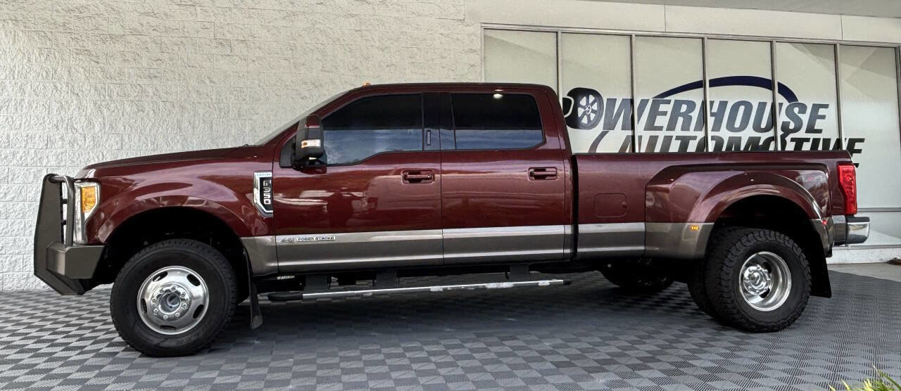 Used 2017 Ford F350 Lariat w/ Lariat Value Package AWD/4WD image 7