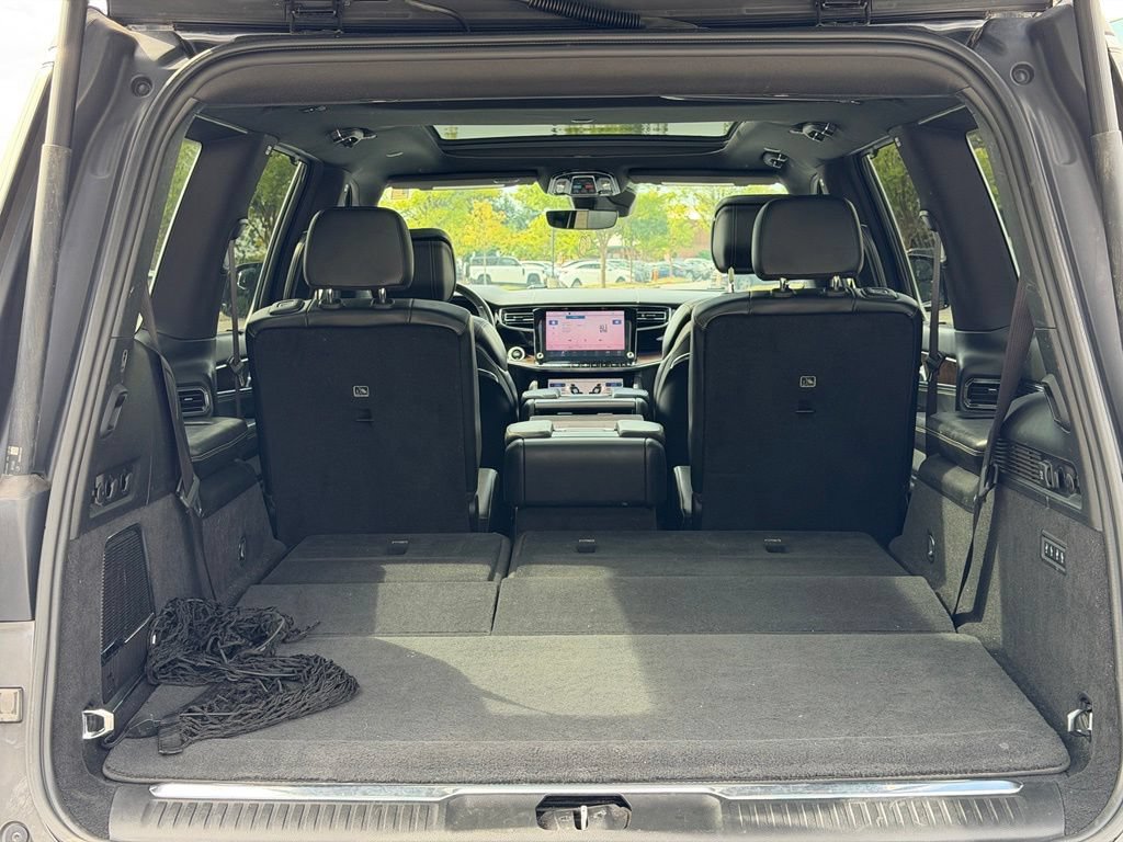 Used 2022 Jeep Grand Wagoneer Series I AWD/4WD image 7
