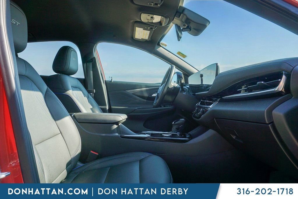 Used 2024 Buick Envista Sport Touring w/ Convenience I Package image 24