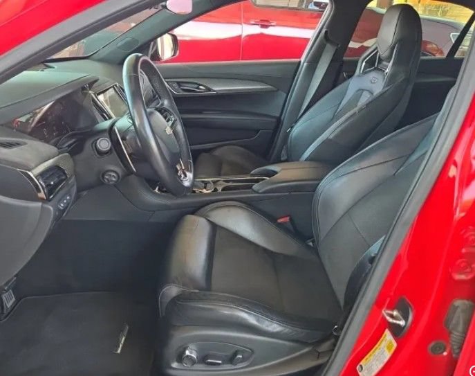 Used 2017 Cadillac ATS V w/ Carbon Fiber Package RWD image 2