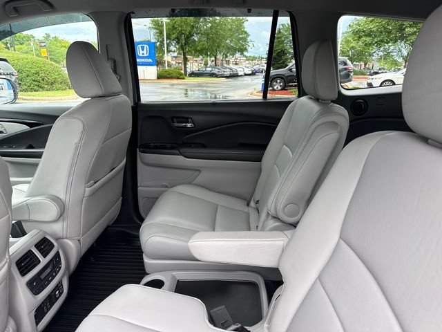 Used 2019 Honda Pilot Touring image 21