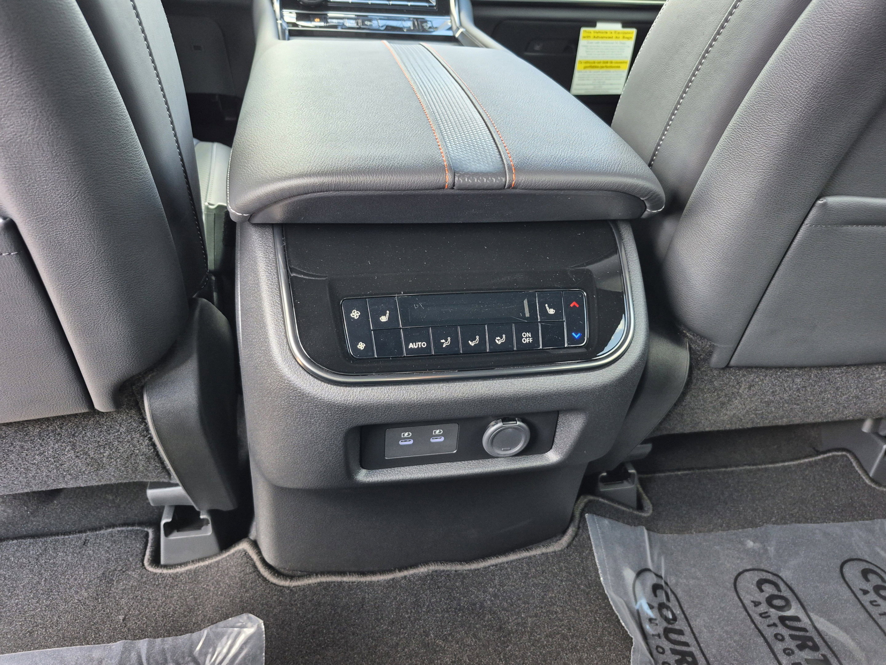 New 2026 Nissan Armada PRO-4X AWD/4WD image 16