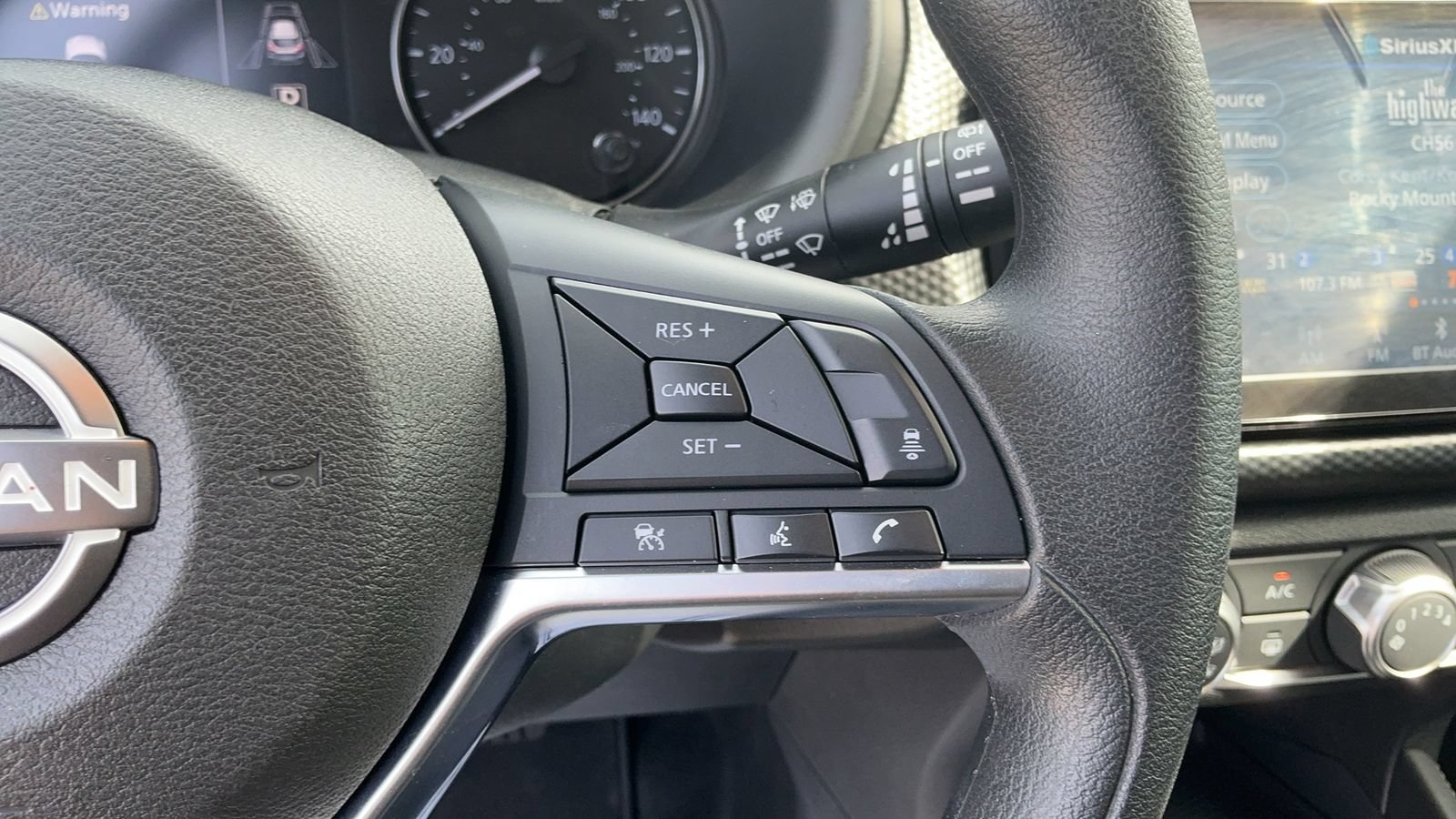 Certified 2024 Nissan Kicks SV FWD image 27