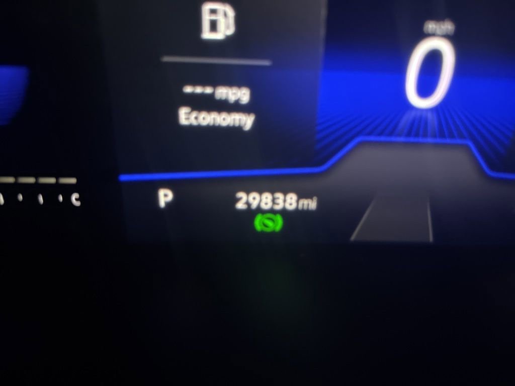 Used 2022 Volkswagen Tiguan SE image 15