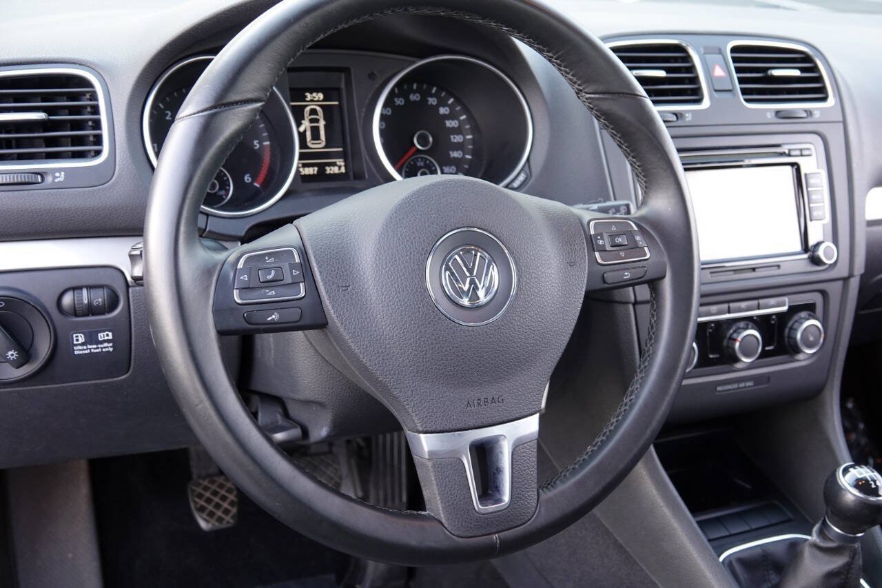 Used 2011 Volkswagen Golf TDI FWD image 61