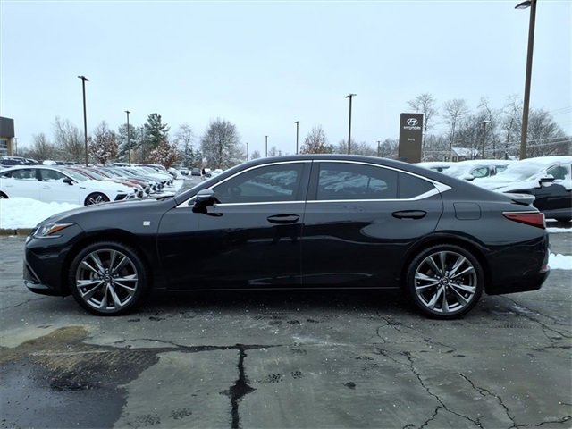 Used 2021 Lexus ES 350 F Sport image 3