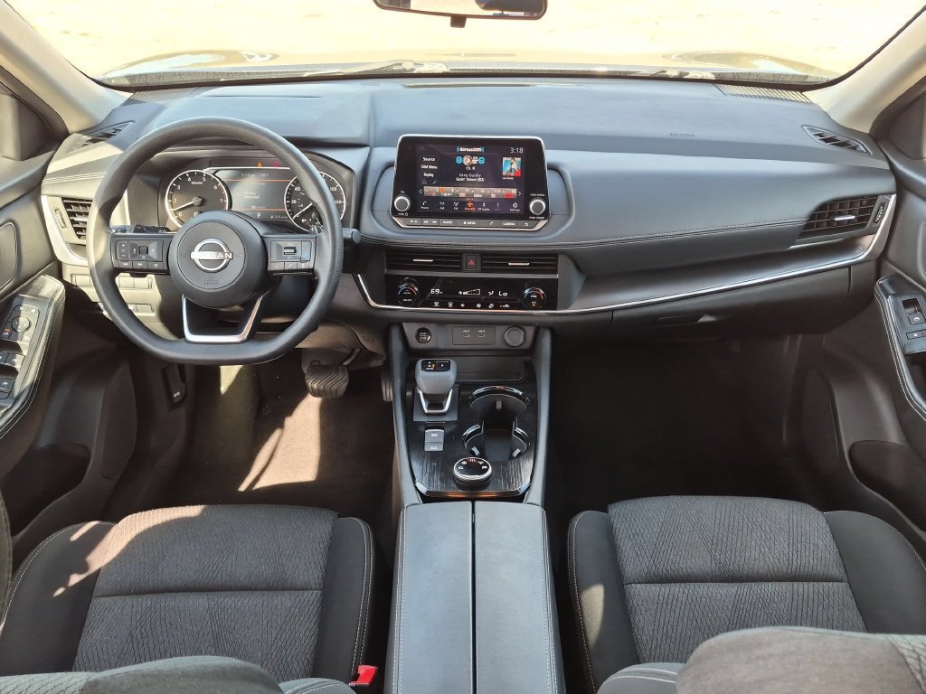 Used 2024 Nissan Rogue SV AWD/4WD image 24