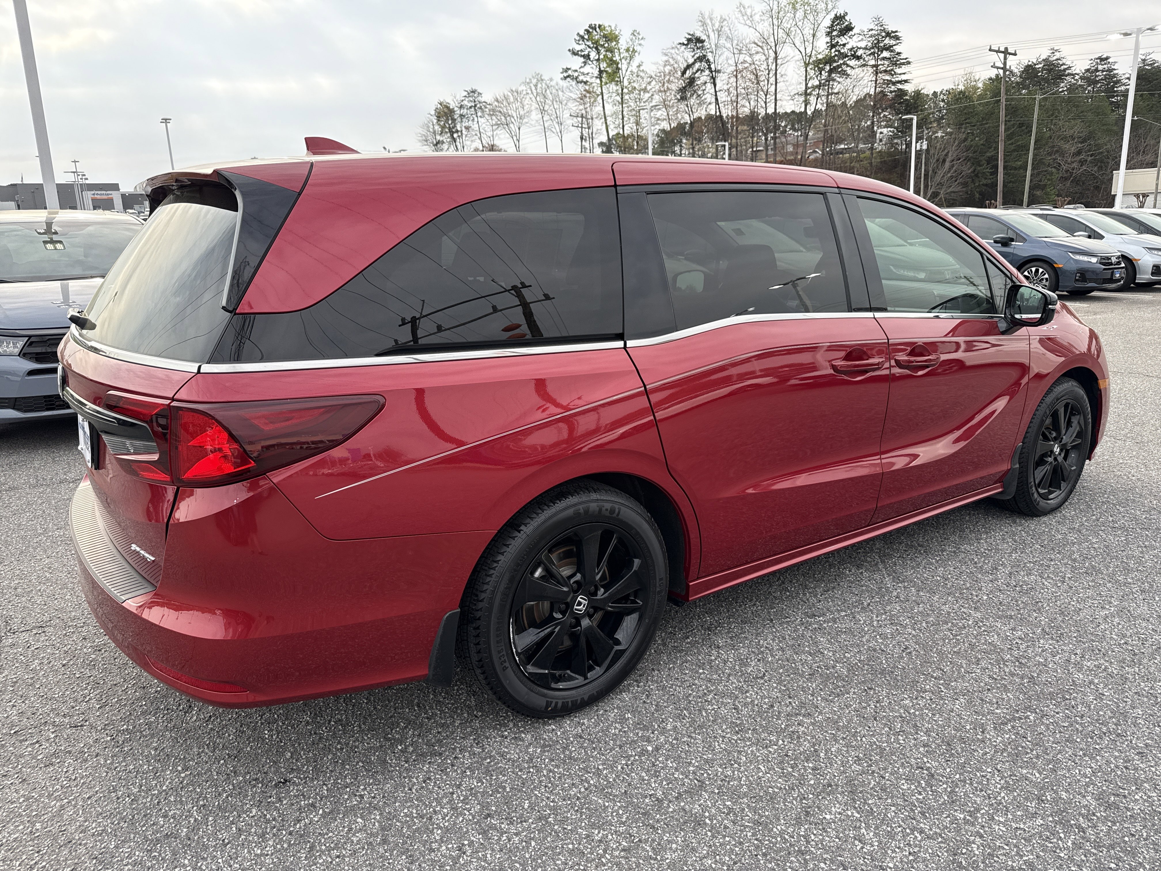 Certified 2024 Honda Odyssey Sport image 10