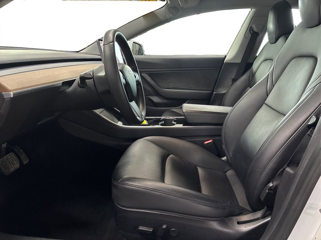 Used 2020 Tesla Model 3 Long Range image 9